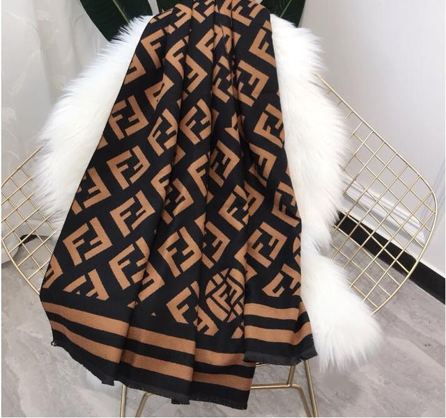 Letters Print Twill Scarves Women Winter Thick Warm Wool Scarf