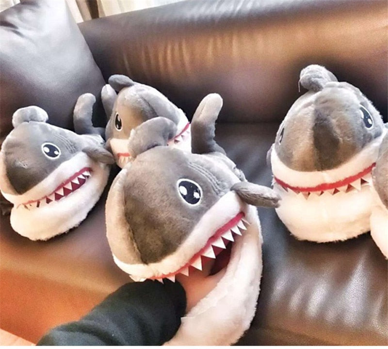 Winter Slippers Women and Men Fashion Shark Slipper Cotton Warm Indoor Slippers Lovely Cartoon Women's Slippers Unisex