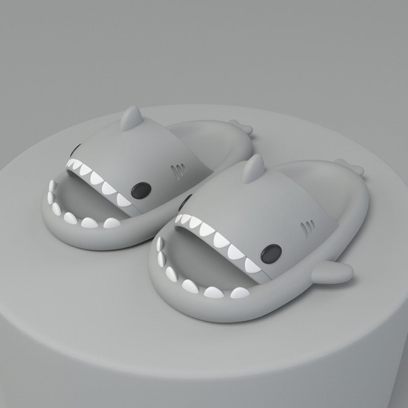 Thick bottomed shark slippers