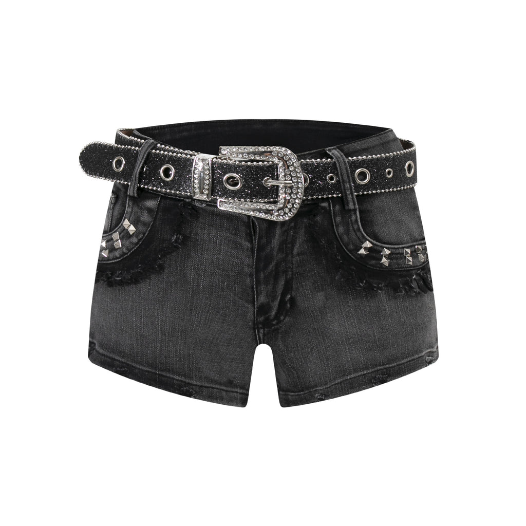 Spicy girl with low waist denim shorts for women