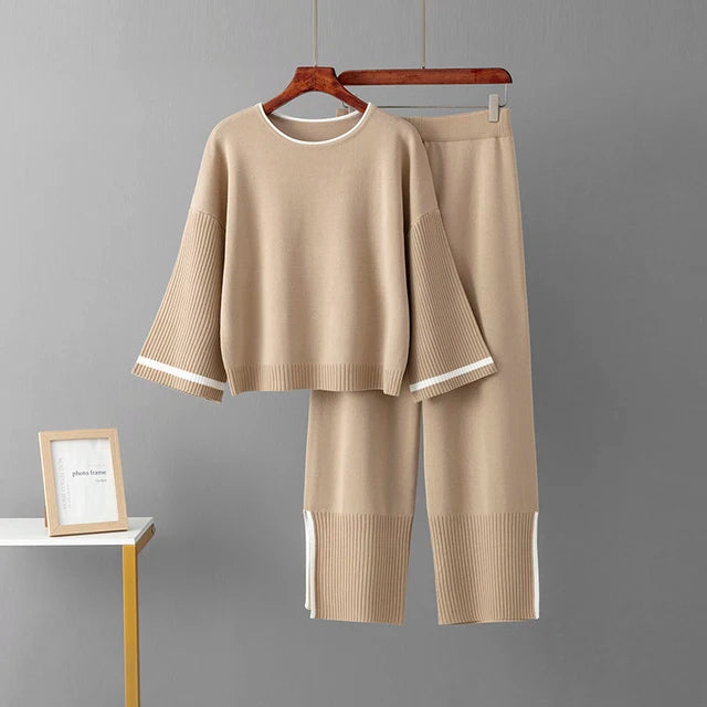 Women’s 2-Piece Knit Sweater & Wide-Leg Pants Set