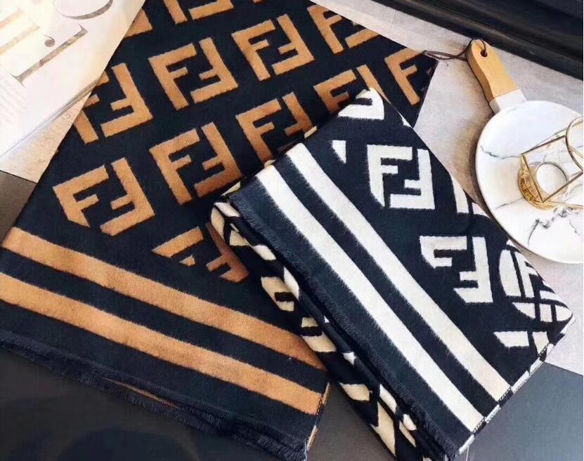 Letters Print Twill Scarves Women Winter Thick Warm Wool Scarf