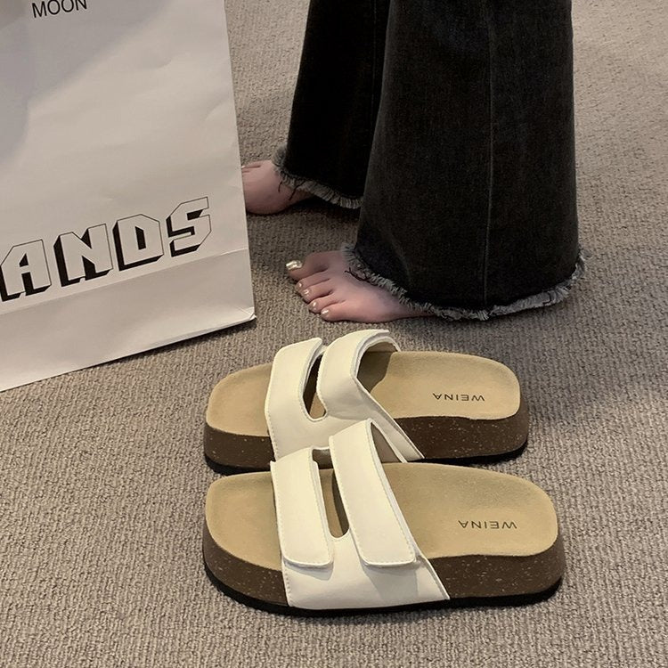 Thick Soled Retro One Line Slippers for Women's New Summer Outerwear Flat Bottomed Comfortable Slippers