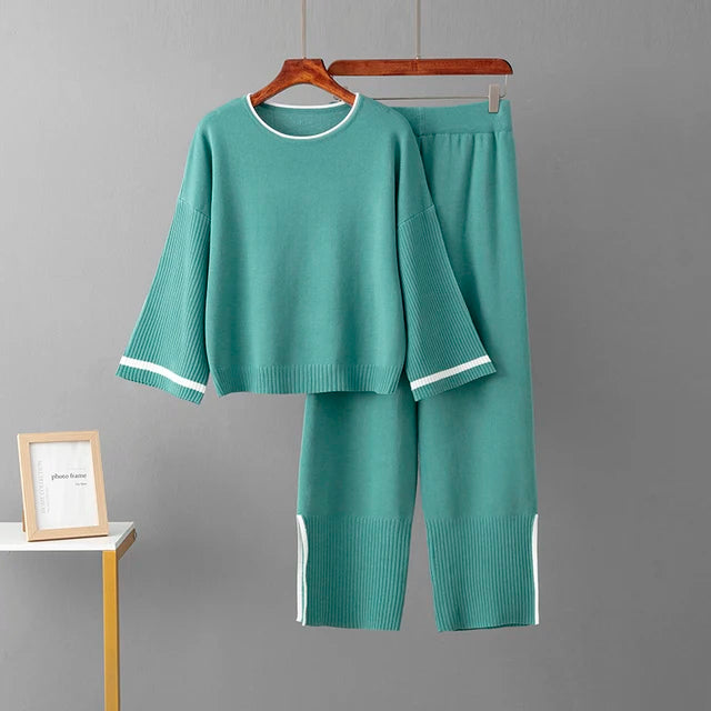Women’s 2-Piece Knit Sweater & Wide-Leg Pants Set